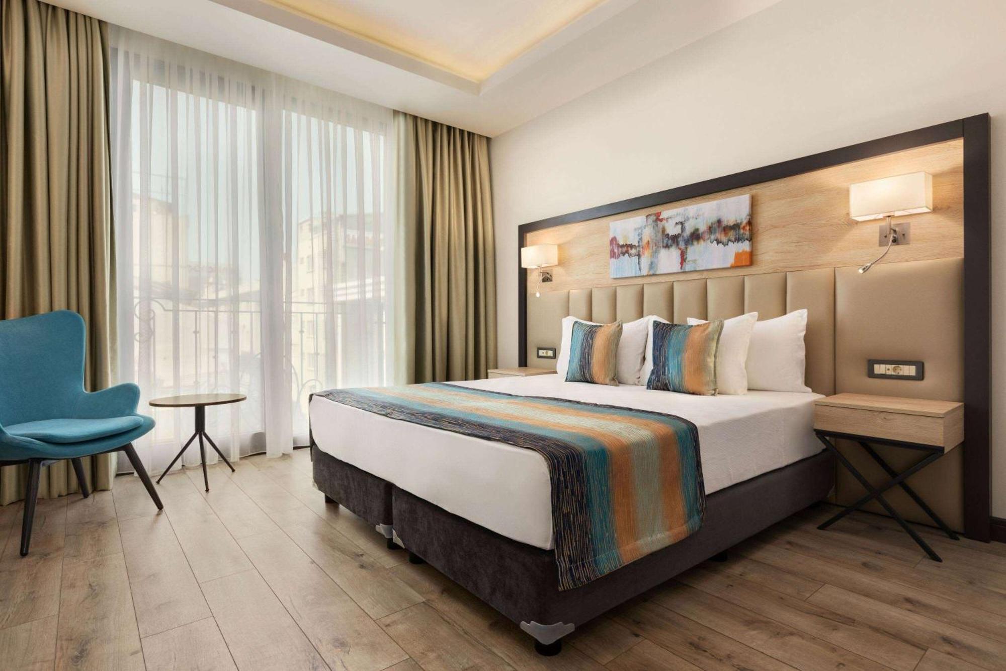 Hotel Ramada Encore By Wyndham Basin Express Istambul