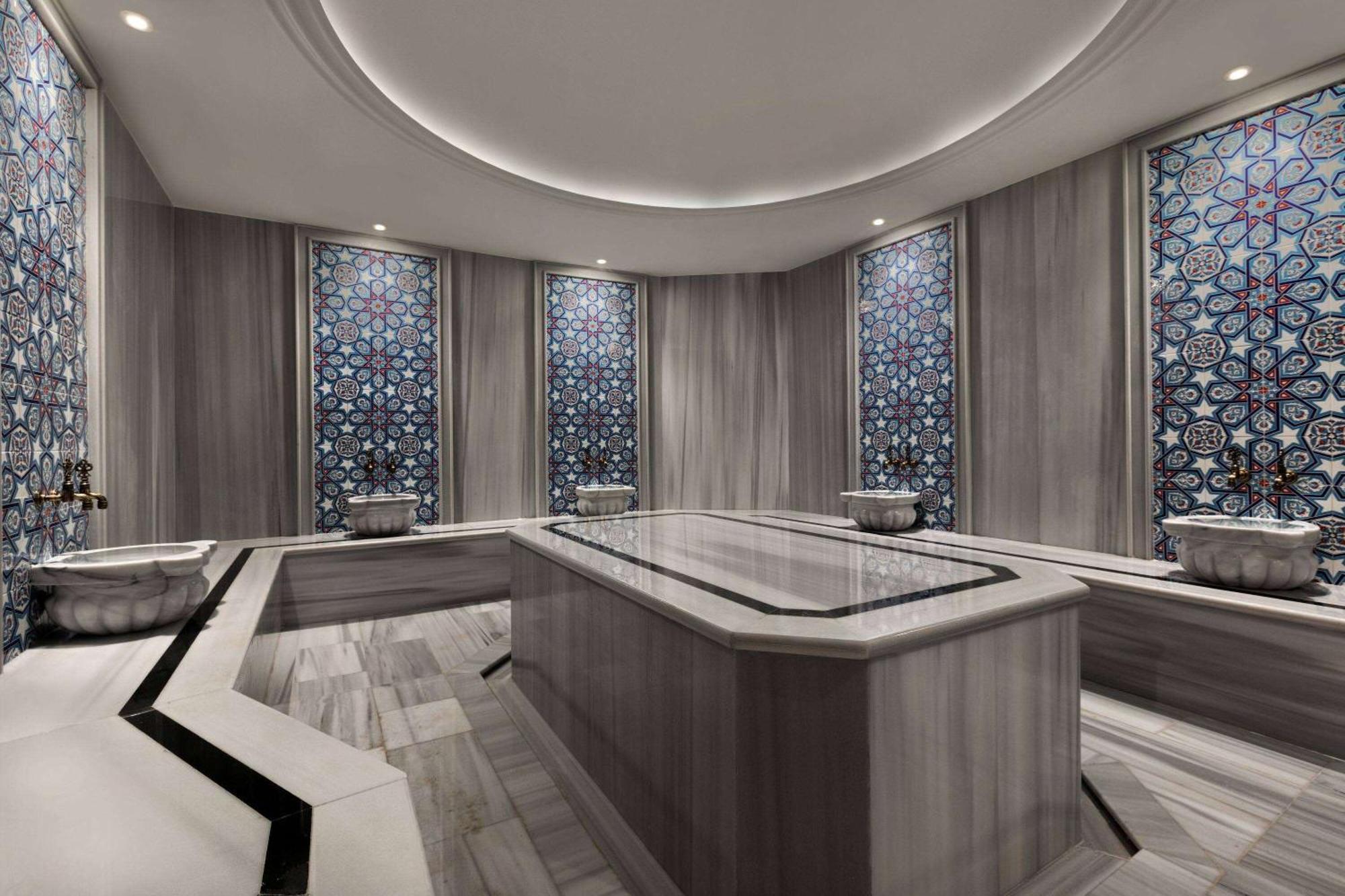 Otel Ramada Encore By Wyndham Basin Express